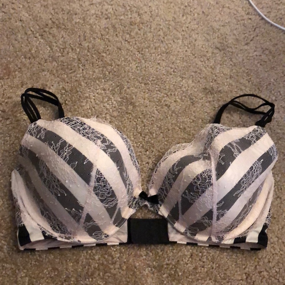 38DD